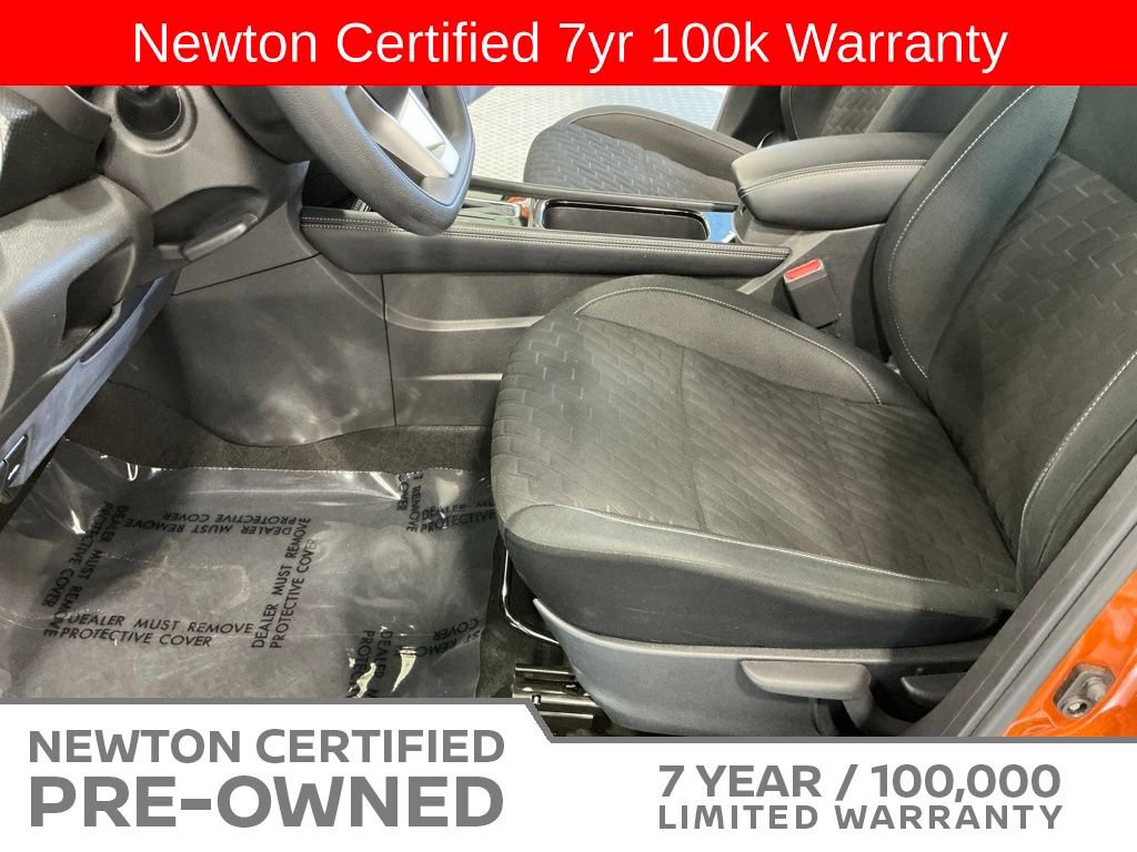 Used 2022 Nissan Kicks SV w/ Exterior Package FWD image 12