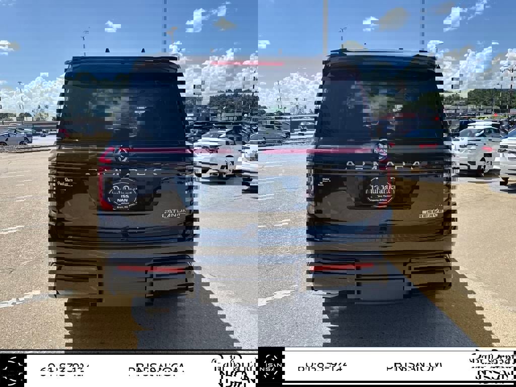 New 2025 Nissan Armada Platinum Reserve image 11