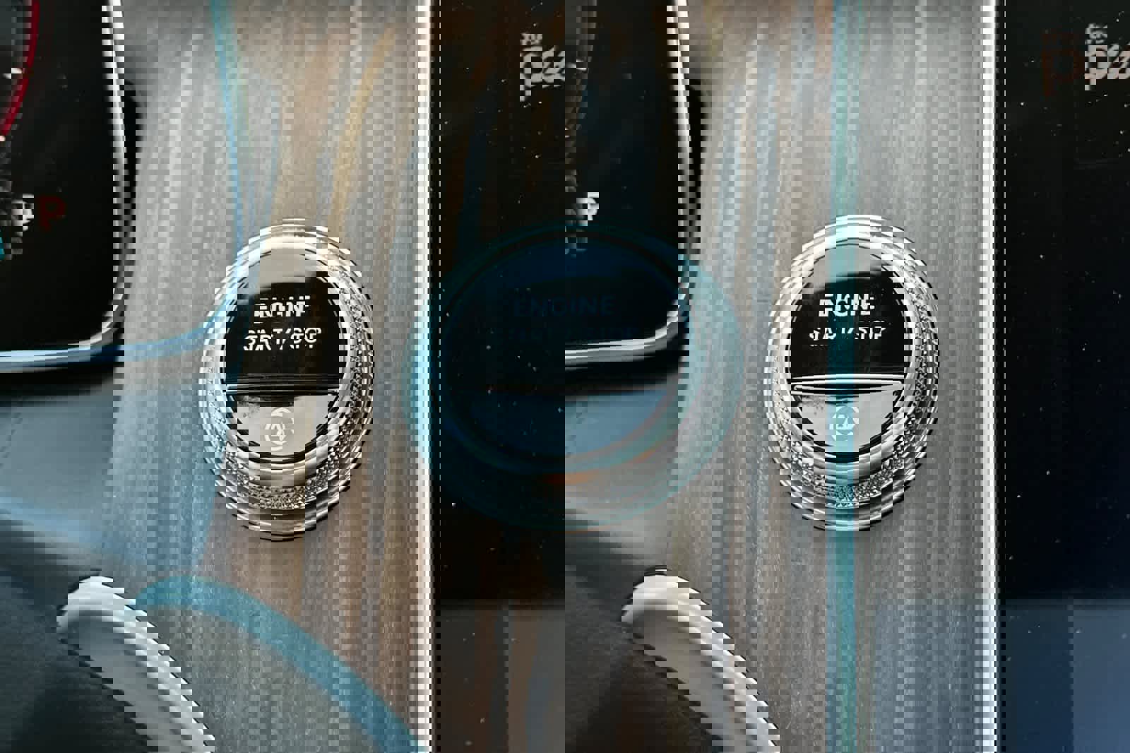 Certified 2026 Mercedes-Benz GLC 300 image 21