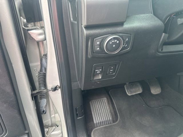 Used 2018 Ford F150 XLT w/ Equipment Group 302A Luxury image 20
