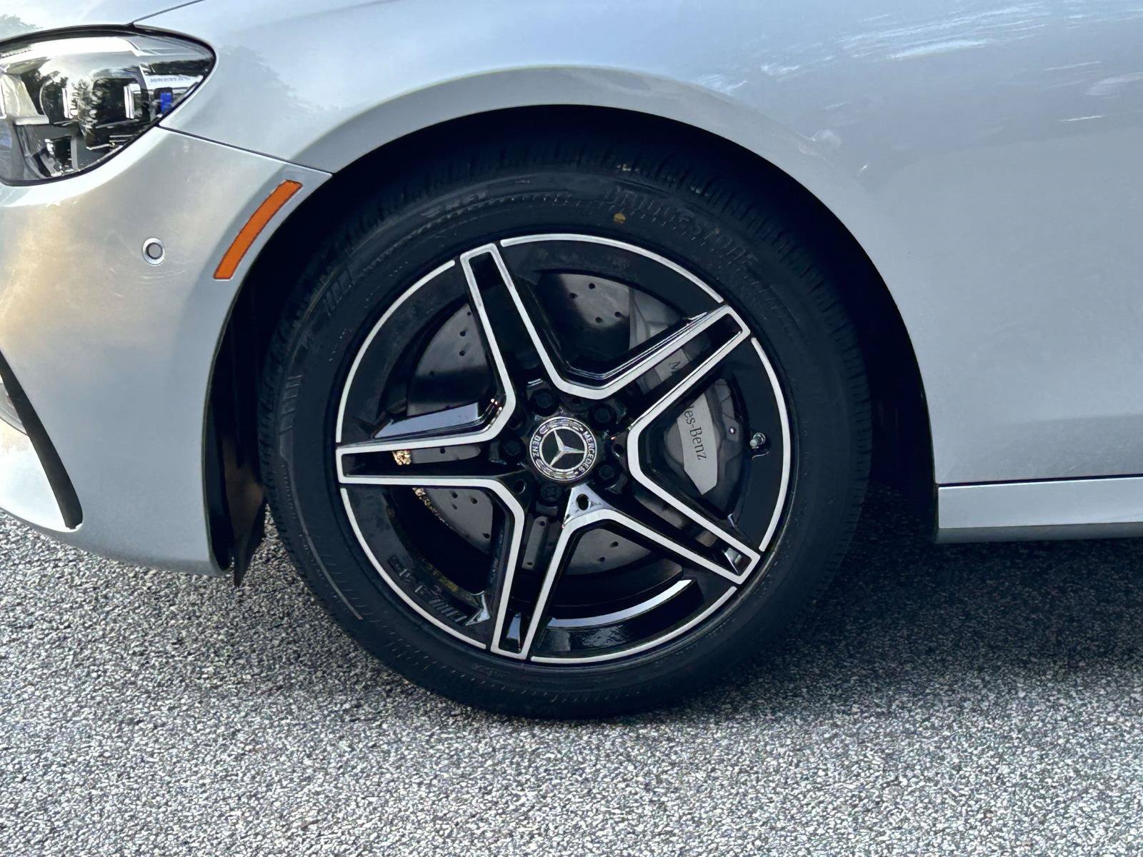 Certified 2023 Mercedes-Benz E 350 4MATIC Sedan w/ Premium Package image 15