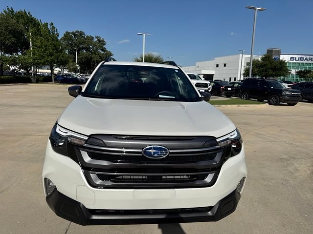 Used 2025 Subaru Forester Premium w/ Convenience Package #2 AWD/4WD image 8