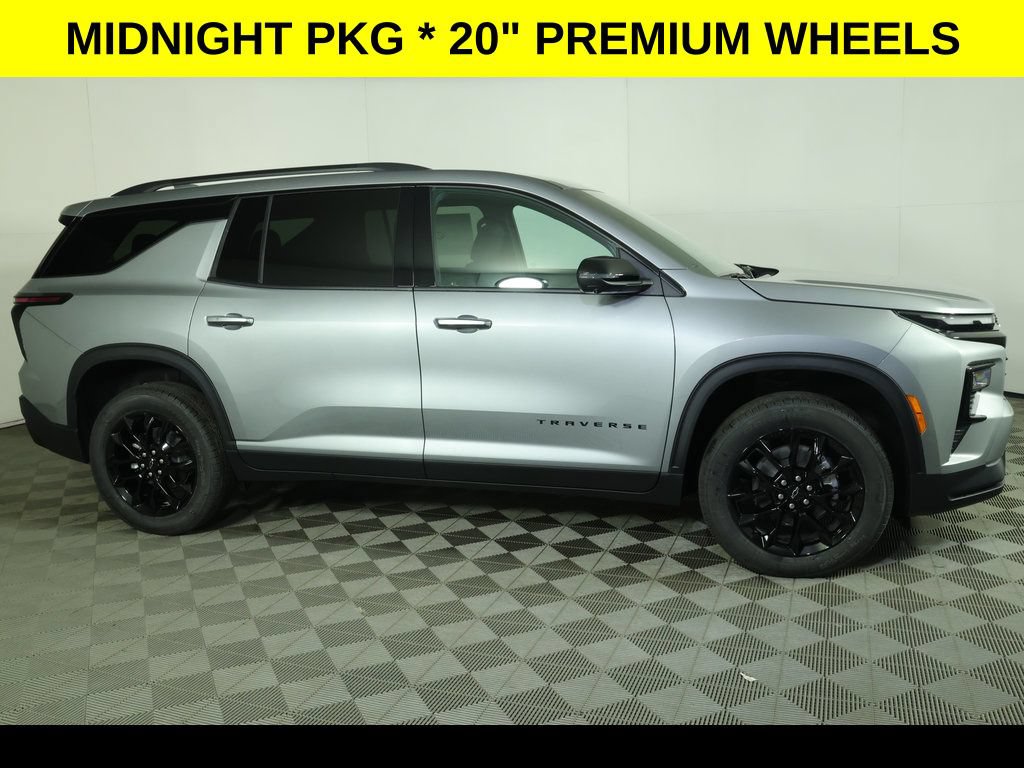 New 2026 Chevrolet Traverse LT w/ Midnight/Sport Edition AWD/4WD image 6
