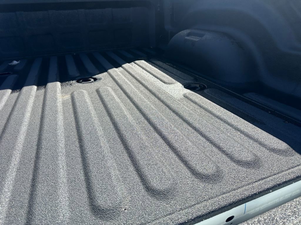 New 2026 RAM 2500 Laramie w/ Sport Appearance Package image 17
