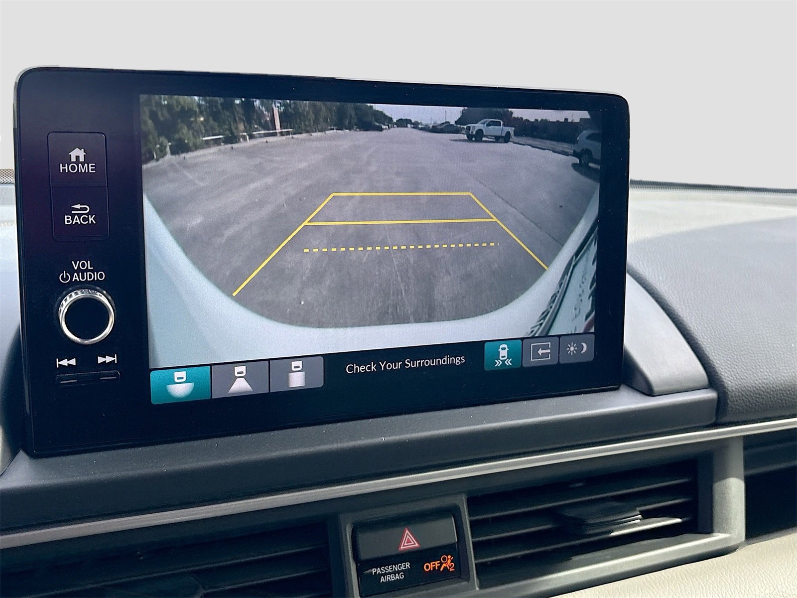 Used 2023 Honda Pilot Touring image 14