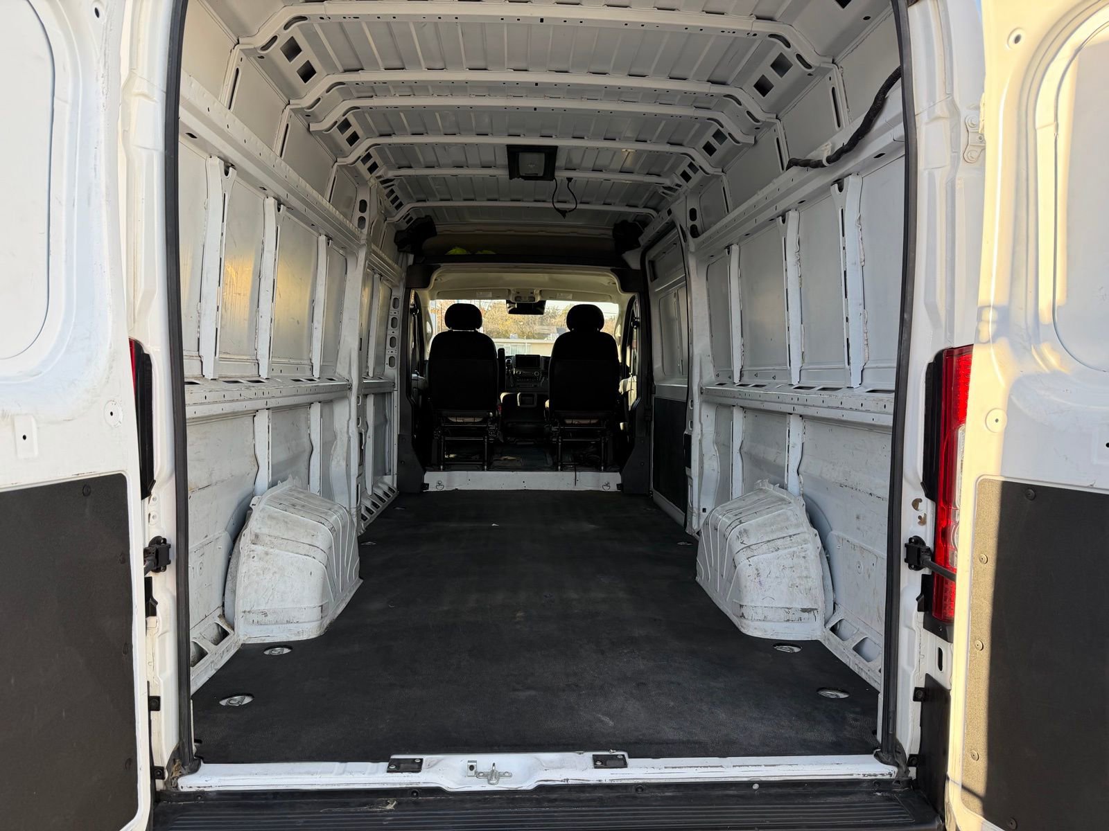 Used 2023 RAM ProMaster 3500 w/ Driver Convenience Group image 22