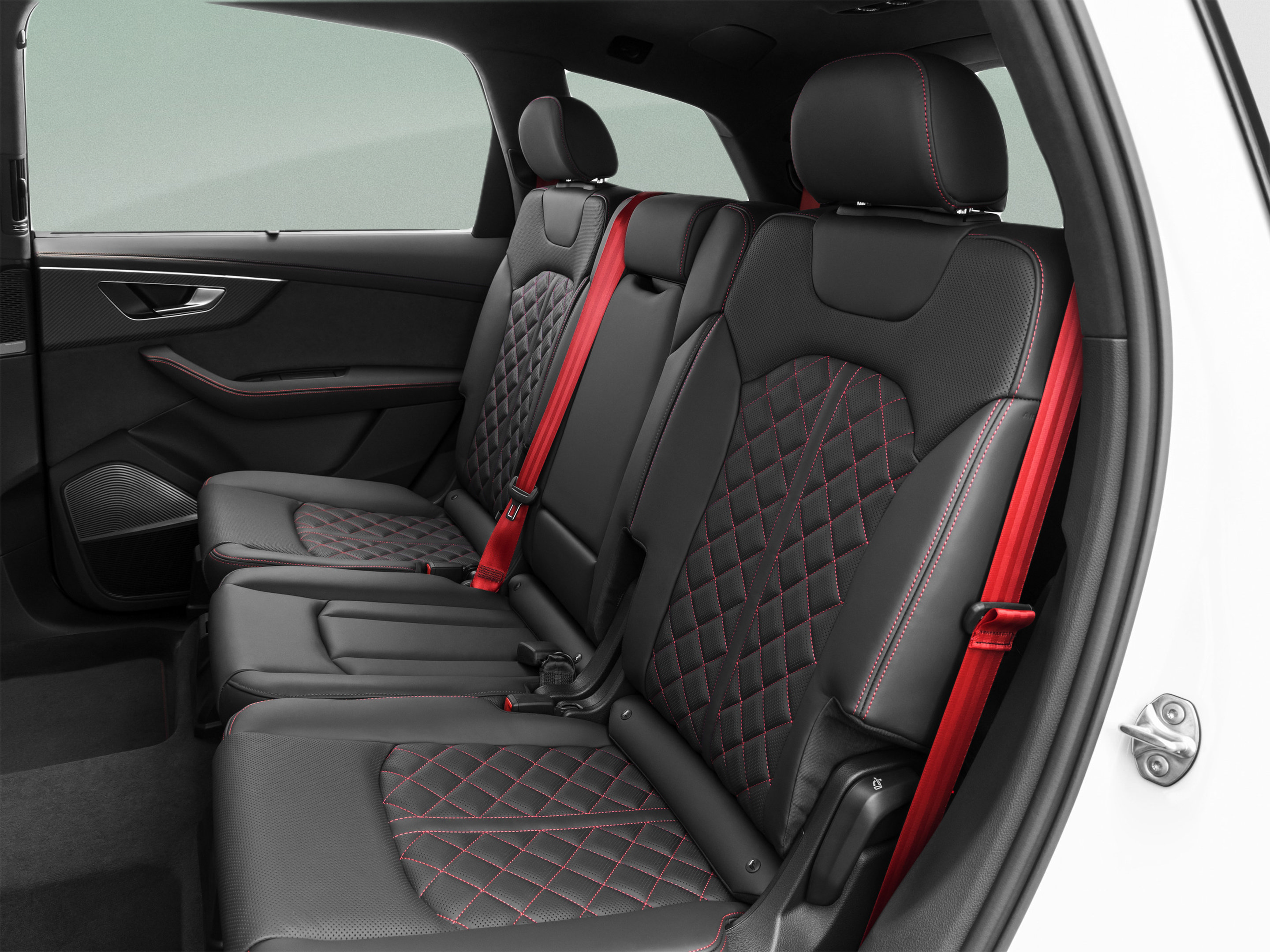 Used 2025 Audi SQ7 Prestige w/ Prestige Package AWD/4WD image 17