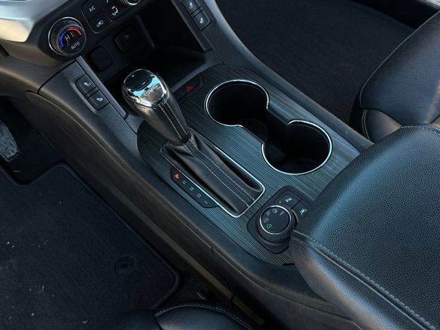 Used 2019 GMC Acadia SLT image 32