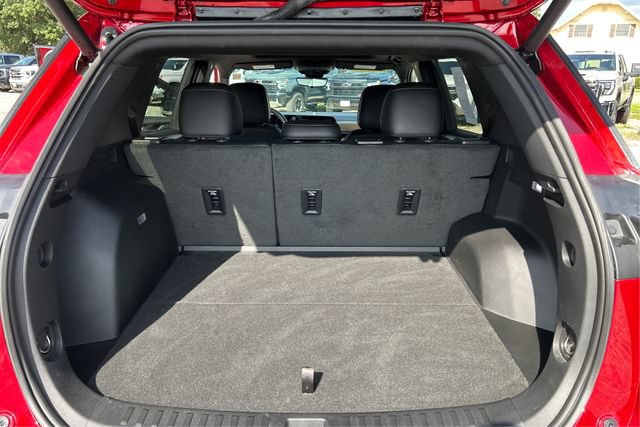 Used 2025 Chevrolet Equinox ACTIV w/ Safety and Technology Package AWD/4WD image 13