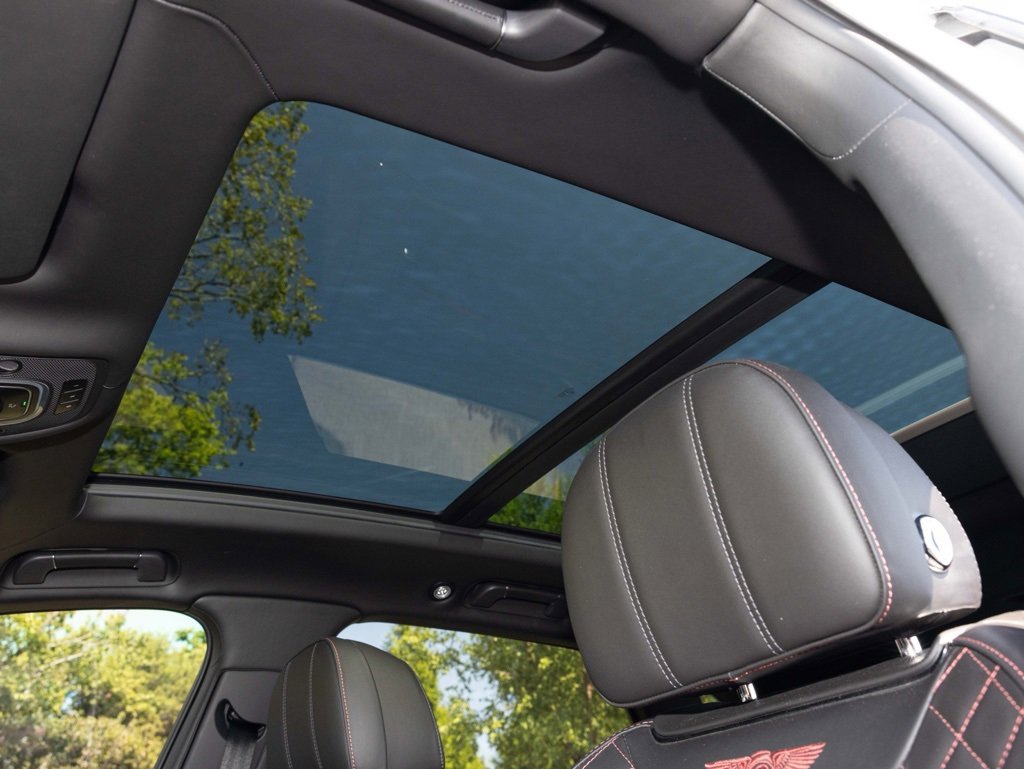 Used 2020 Bentley Bentayga Speed image 39