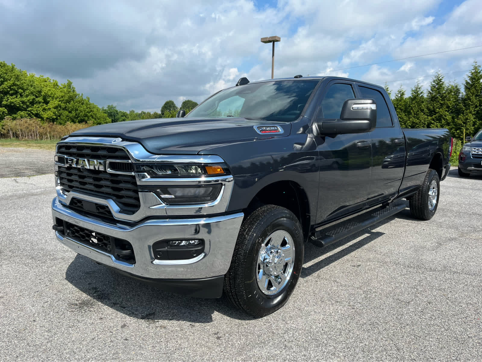 New 2026 RAM 2500 Tradesman AWD/4WD image 7