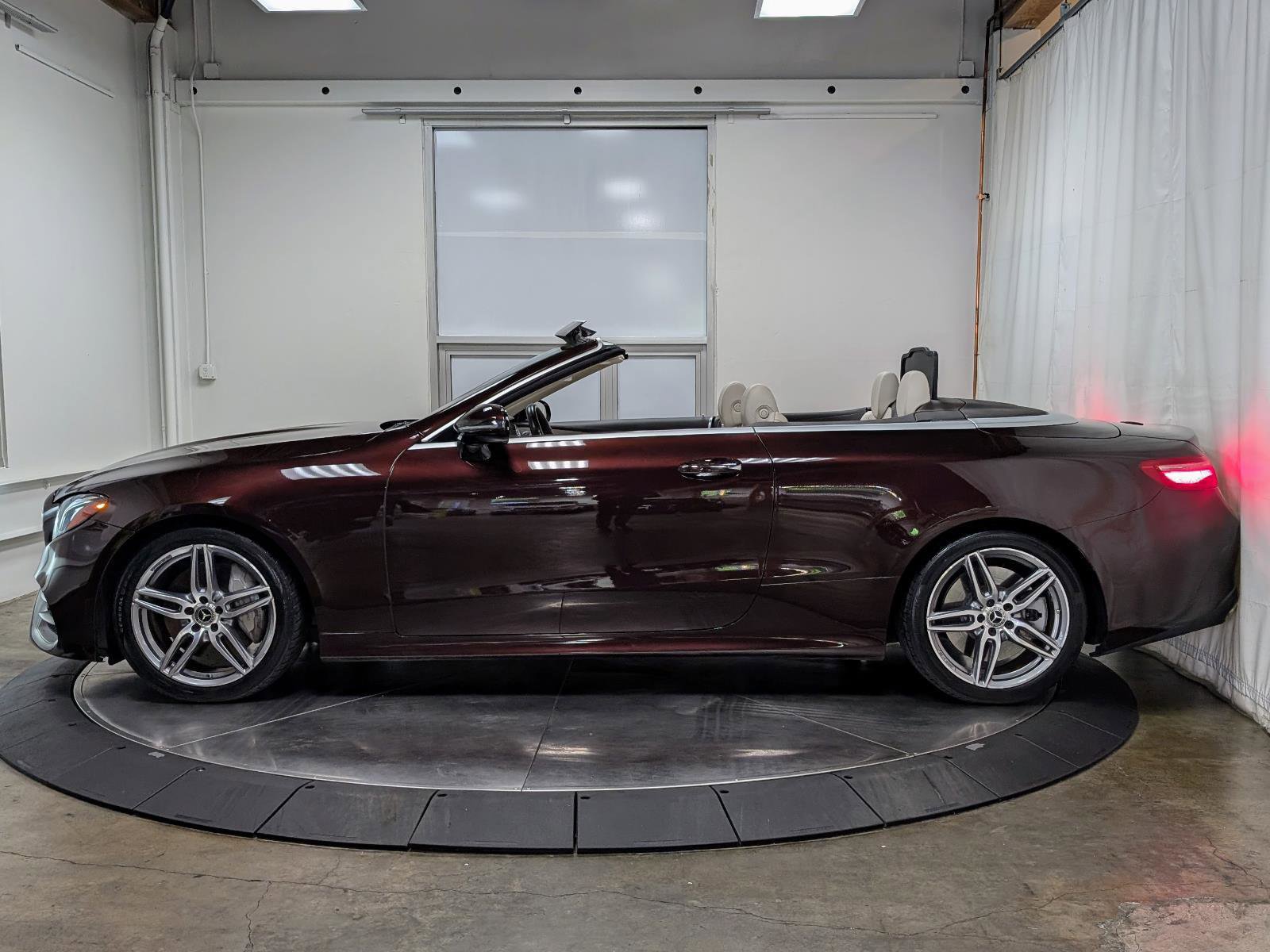 Used 2019 Mercedes-Benz E 450 Cabriolet image 6