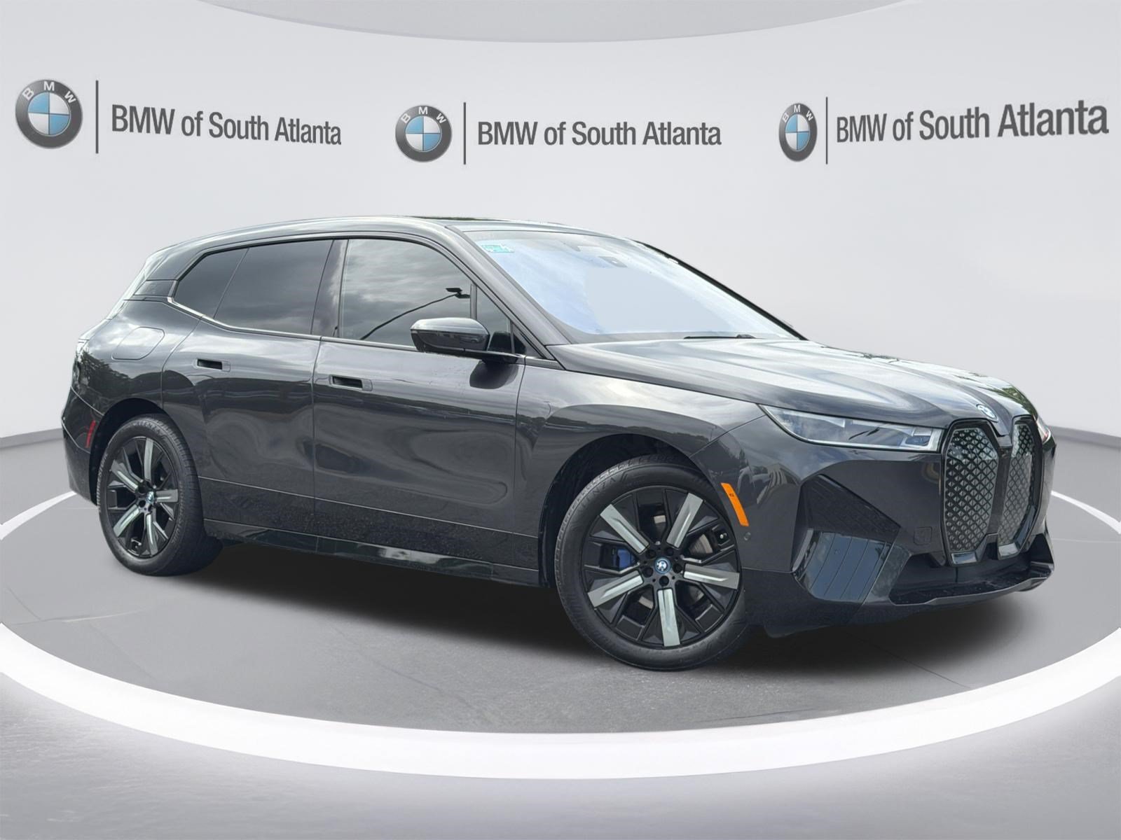 Certified 2024 BMW iX xDrive50 w/ Premium Package AWD/4WD image 2