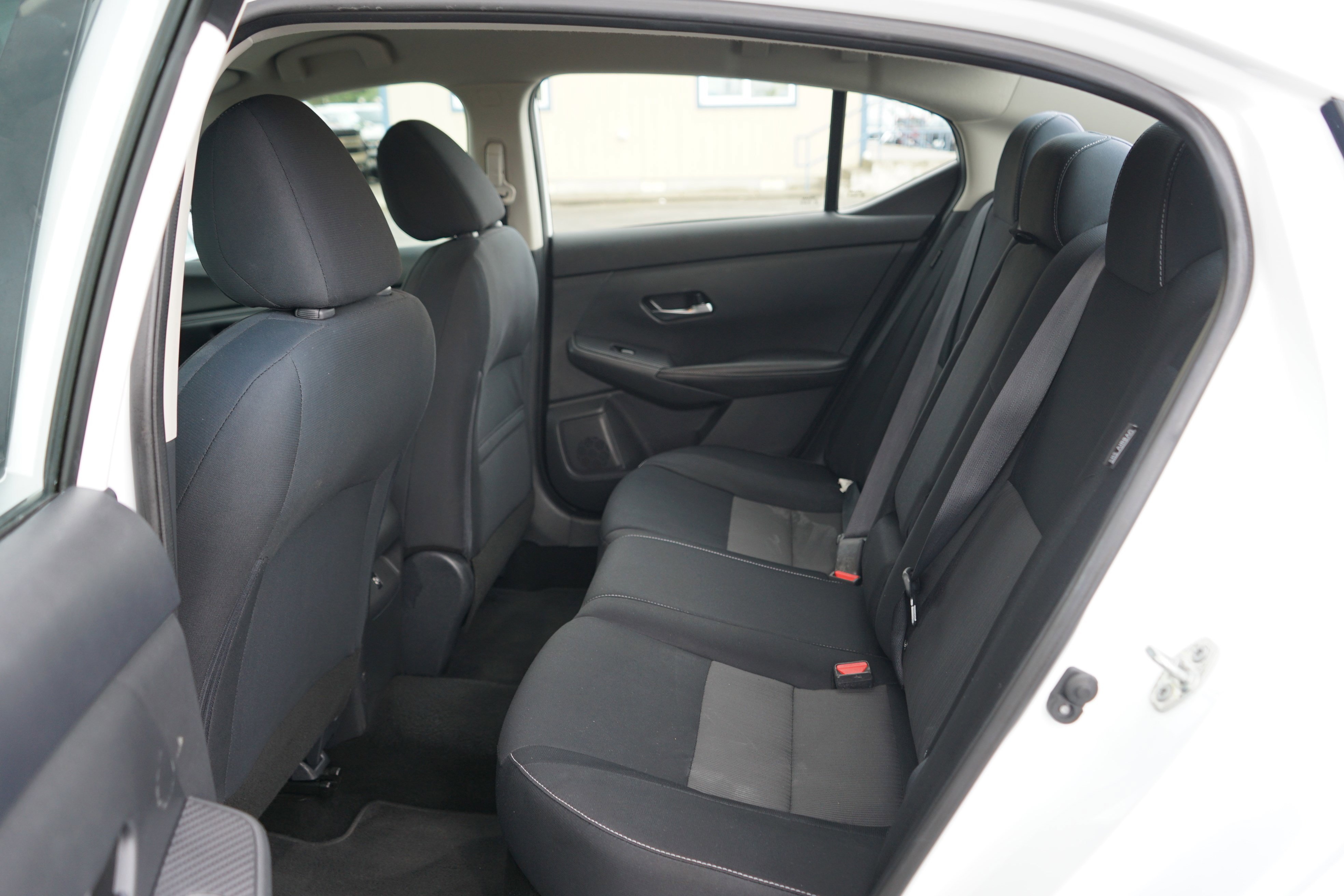 Used 2021 Nissan Sentra SV image 24