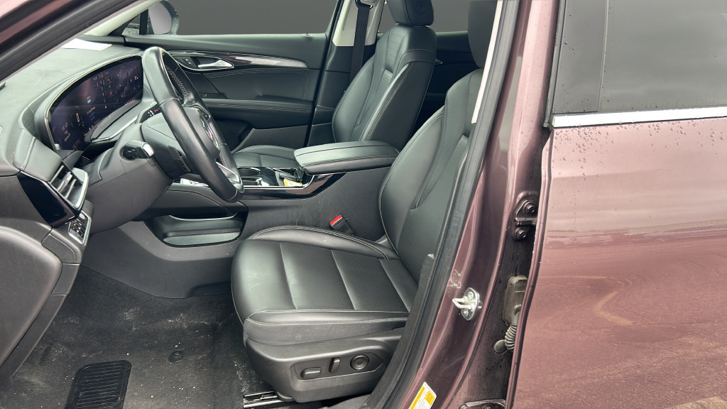 Used 2024 Buick Envision Preferred AWD/4WD image 9