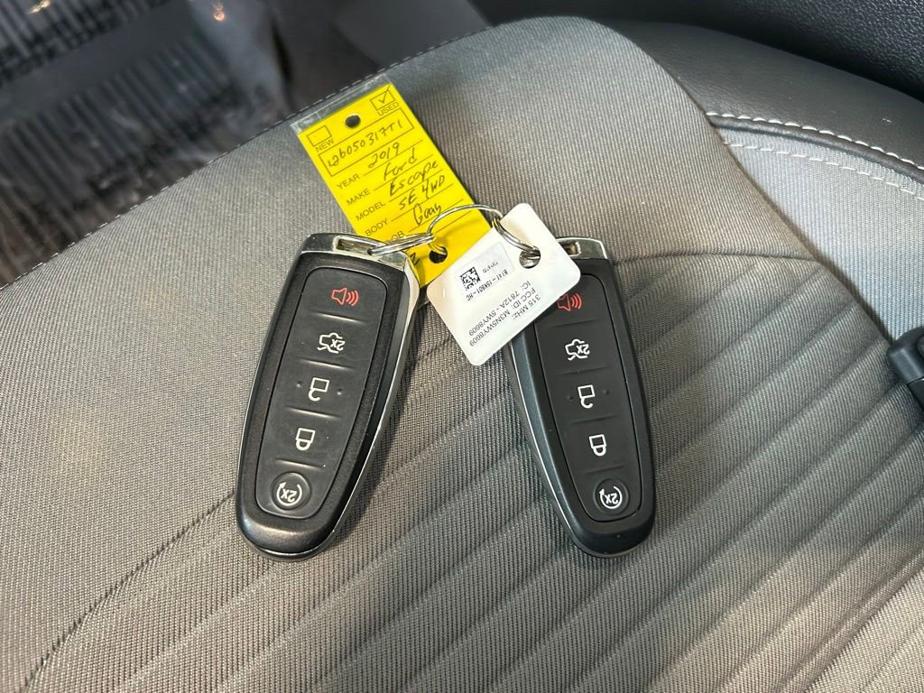 Used 2019 Ford Escape SE AWD/4WD image 42