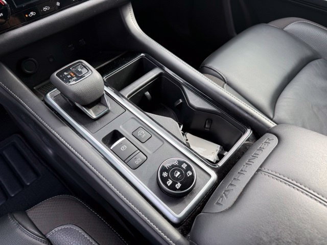Certified 2024 Nissan Pathfinder SL AWD/4WD image 23