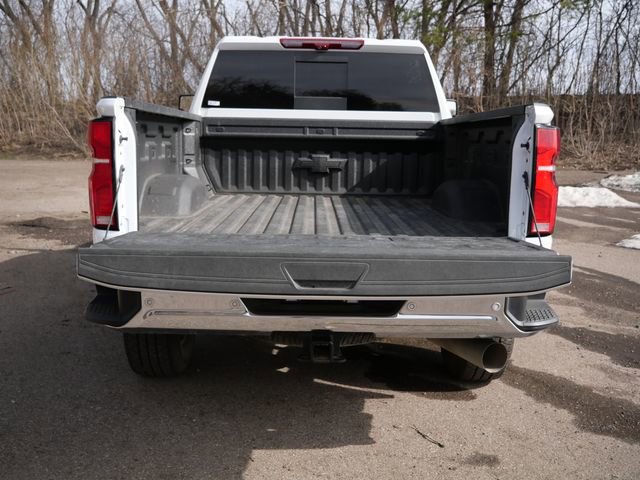 Used 2025 Chevrolet Silverado 2500 LTZ w/ LTZ Premium Package AWD/4WD image 31