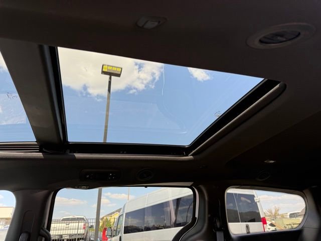 New 2026 Chrysler Pacifica Limited w/ S Appearance Package image 30