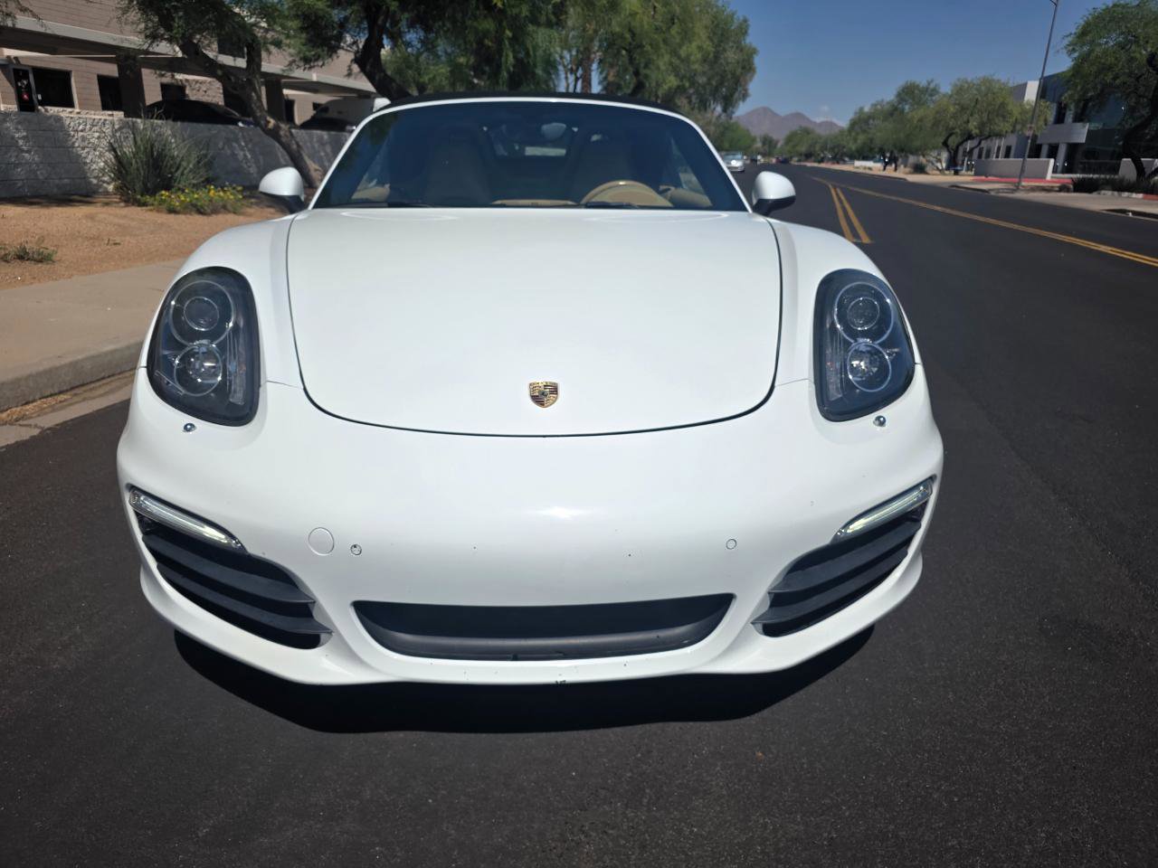 Used 2016 Porsche Boxster w/ Infotainment Package RWD image 14
