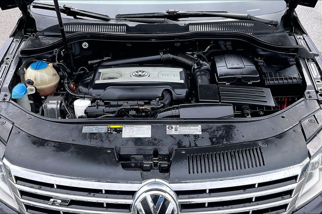 Used 2013 Volkswagen CC R-Line FWD image 13