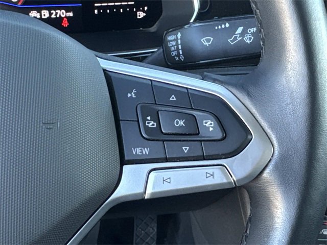 Used 2023 Volkswagen Jetta SE w/ Panoramic Sunroof Package image 11