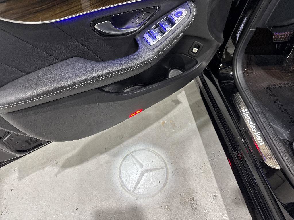 Used 2021 Mercedes-Benz C 300 Sedan image 27