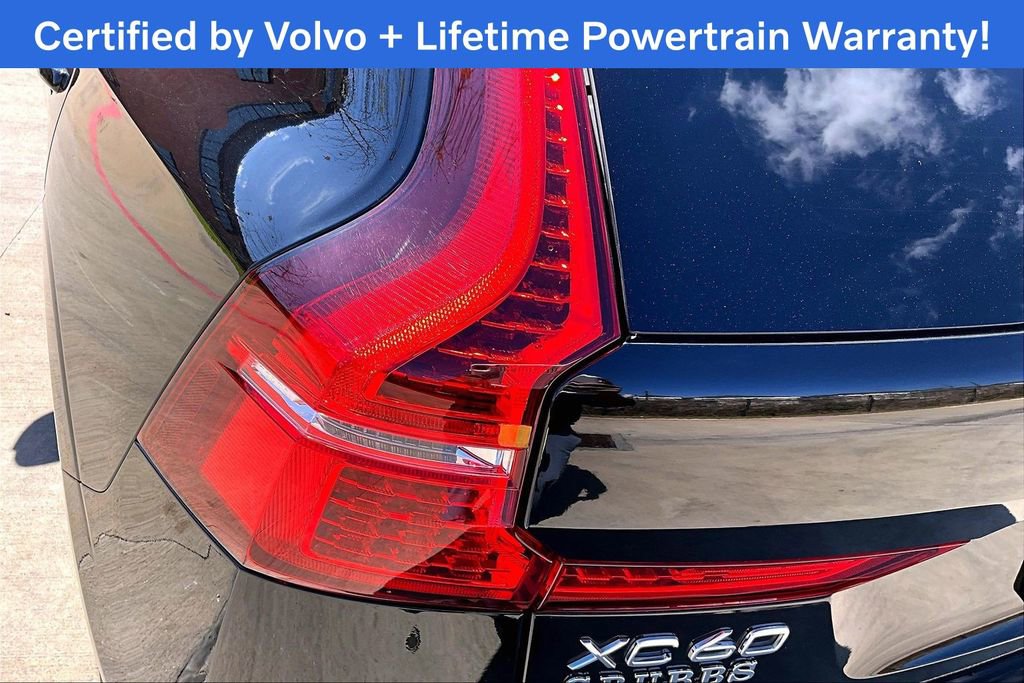 Used 2023 Volvo XC60 B6 Ultimate image 40