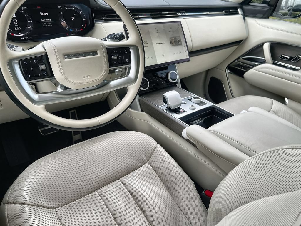 Certified 2023 Land Rover Range Rover SV AWD/4WD image 13