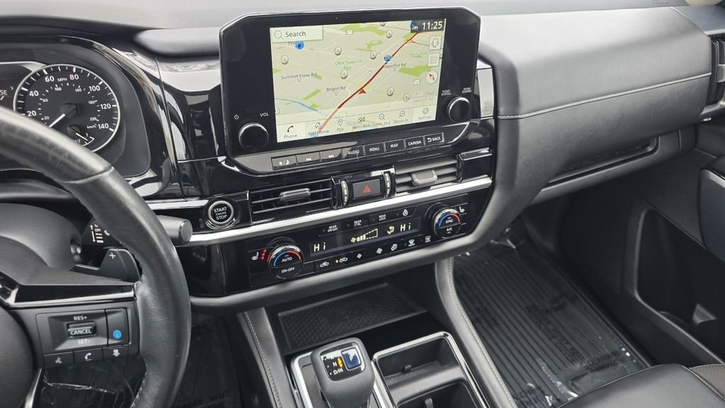 Used 2022 Nissan Pathfinder SL w/ SL Premium Package image 32