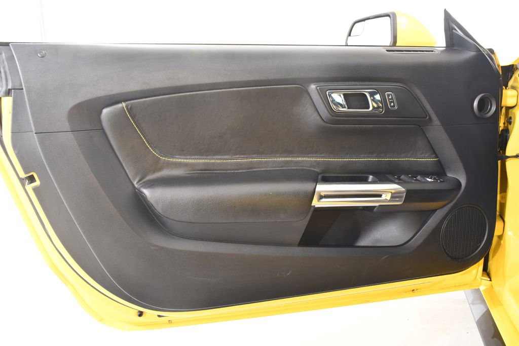 Used 2015 Ford Mustang Convertible w/ Equipment Group 051A RWD image 21