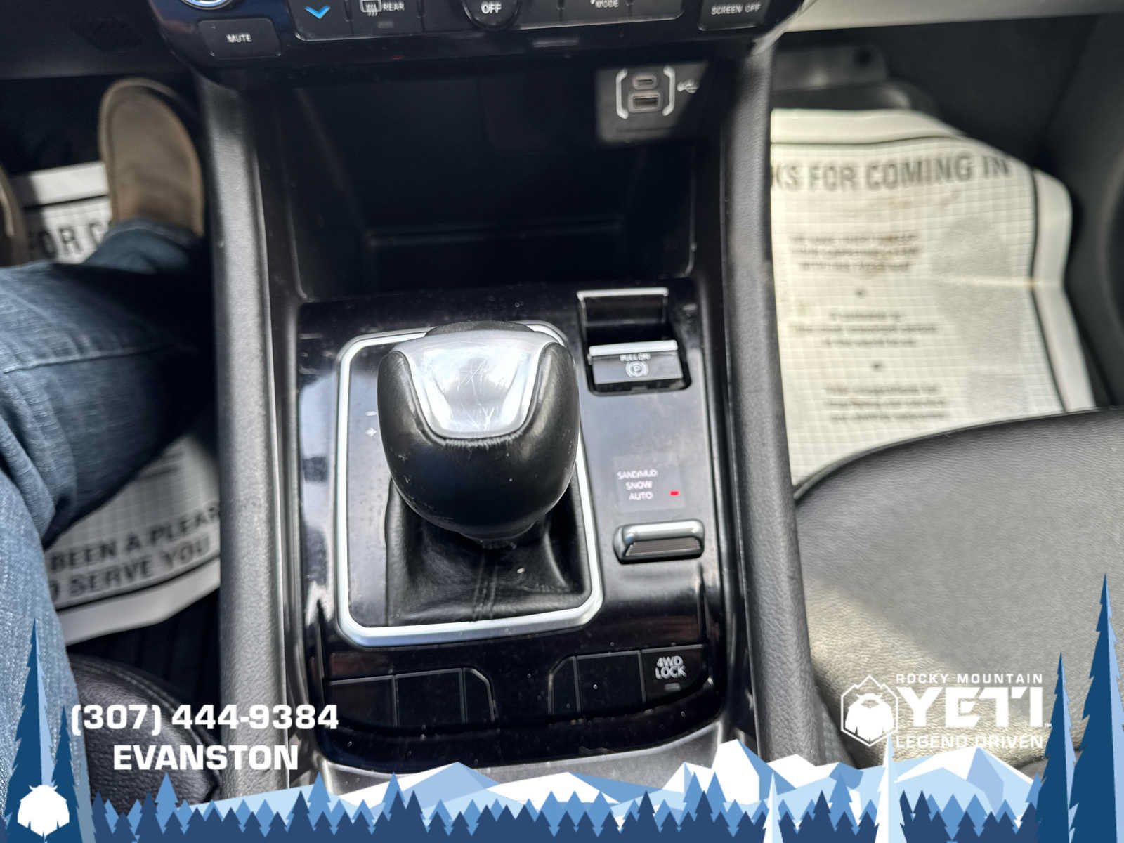 Used 2024 Jeep Compass Latitude AWD/4WD image 28