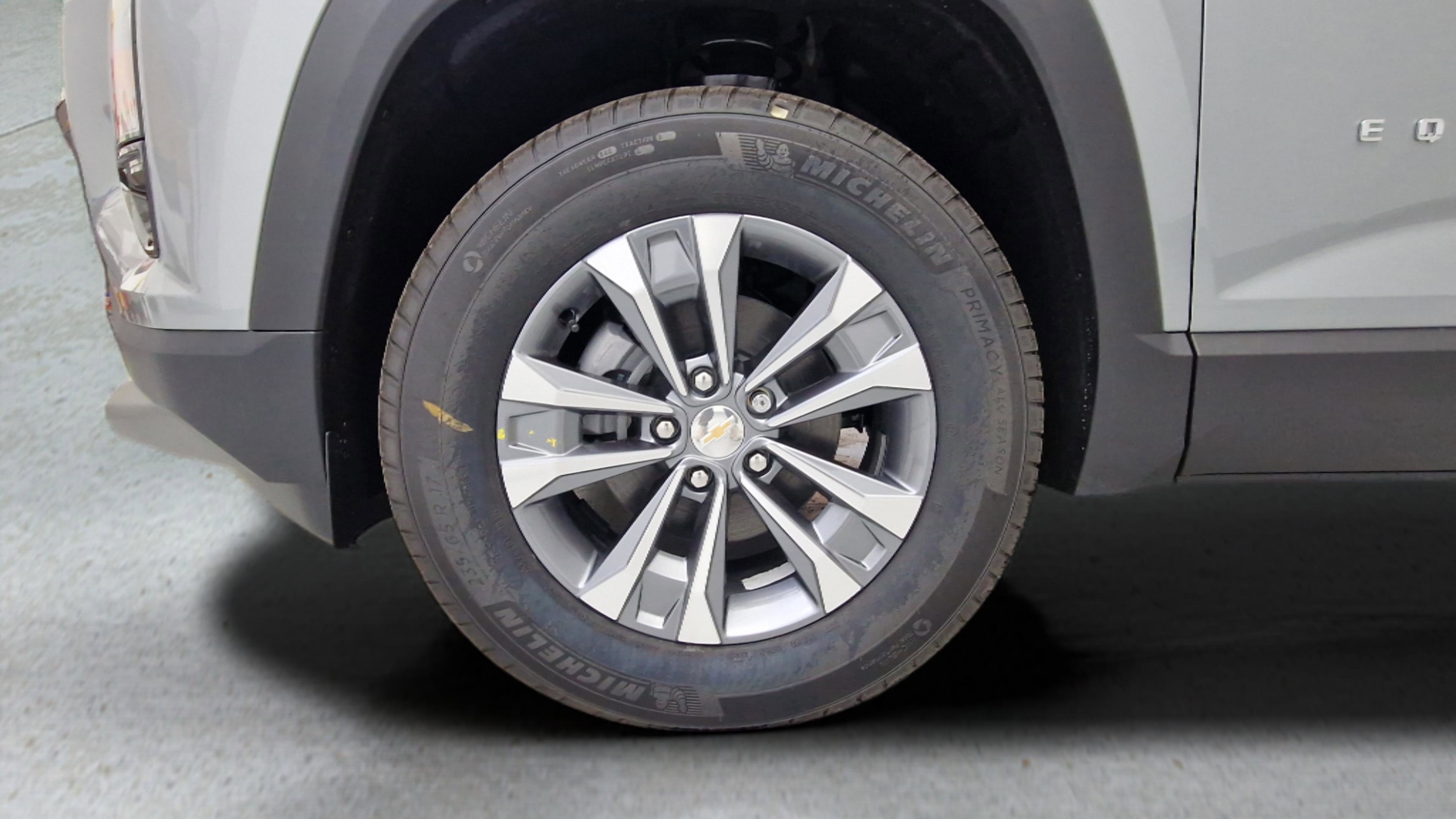 New 2026 Chevrolet Equinox LT w/ Safety and Technology Package image 34