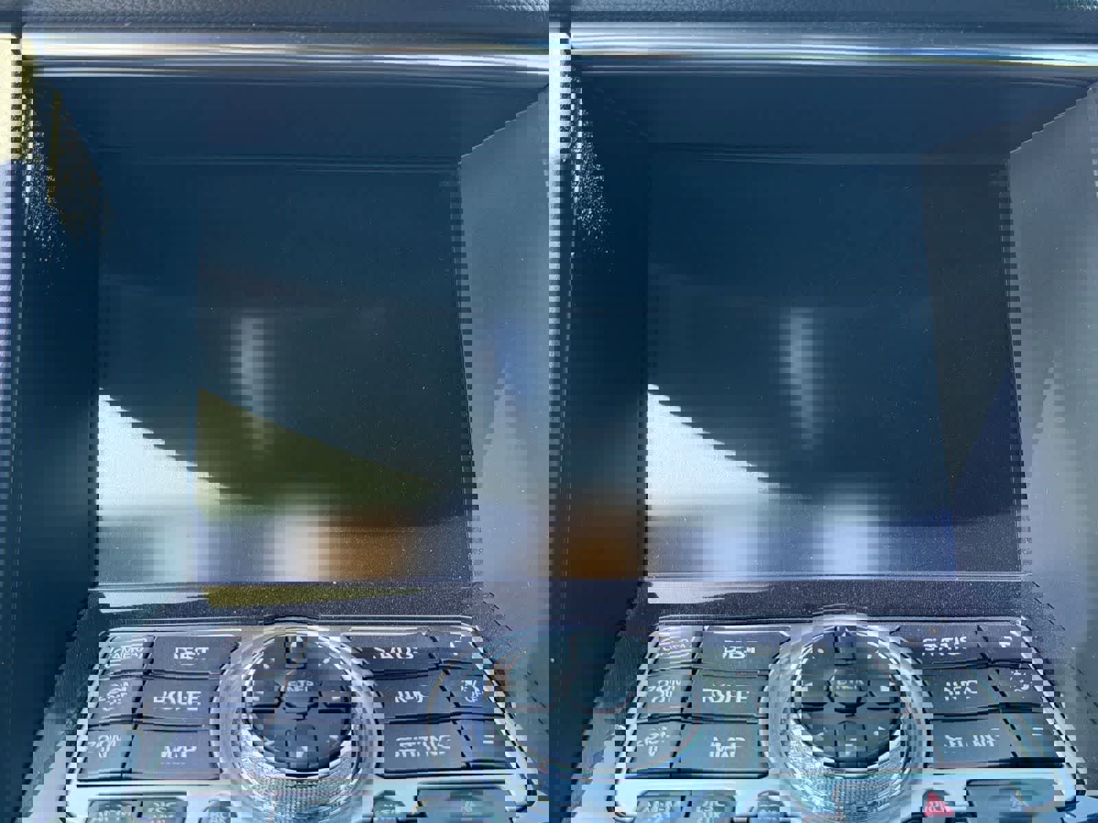 Used 2016 INFINITI QX70 2WD w/ Premium Package image 13