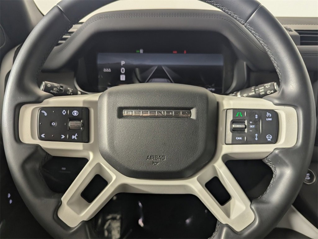 Used 2025 Land Rover Defender 110 S image 16