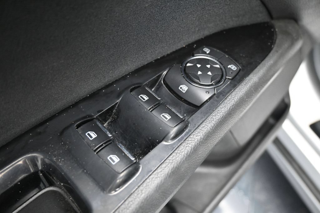 Used 2016 Ford Fusion SE AWD/4WD image 11
