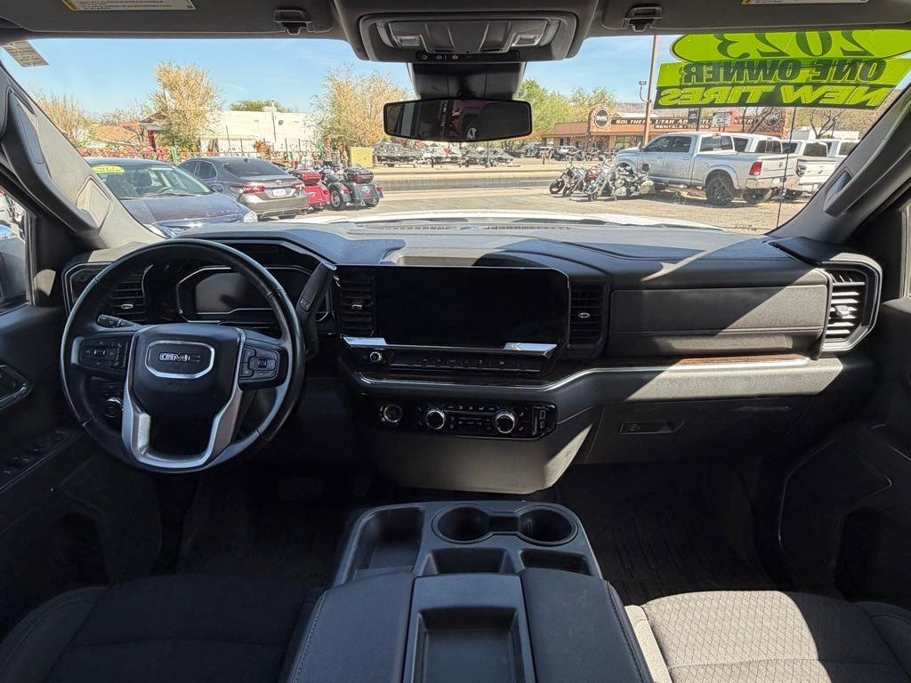 Used 2023 GMC Sierra 1500 SLE AWD/4WD image 14