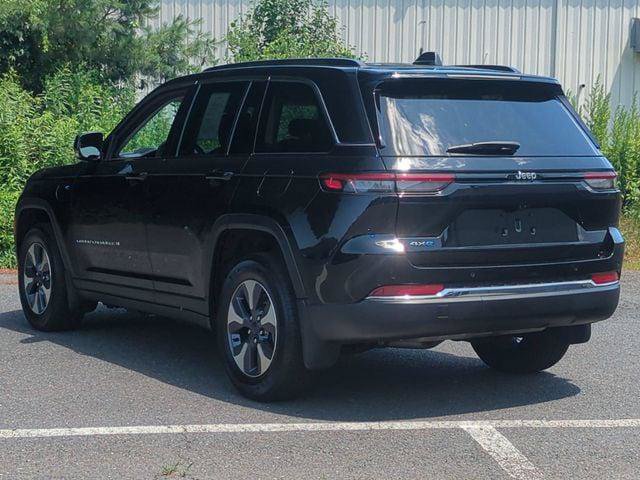Certified 2022 Jeep Grand Cherokee Limited 4xe w/ MOPAR Finishing Package AWD/4WD image 8