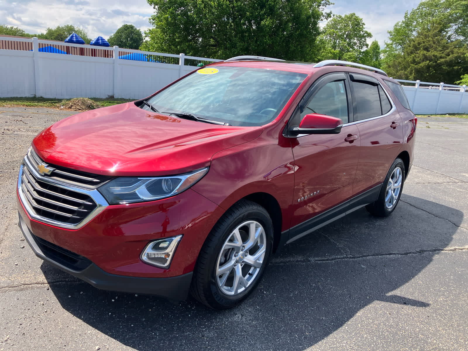 Used 2018 Chevrolet Equinox LT w/ Sun & Infotainment Package