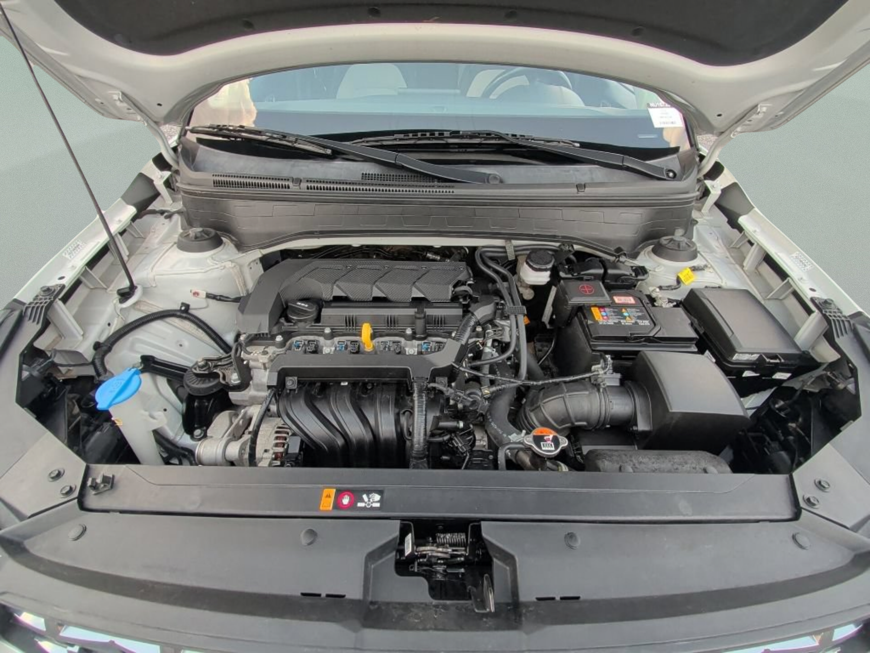 Used 2022 Hyundai Venue SEL FWD image 16