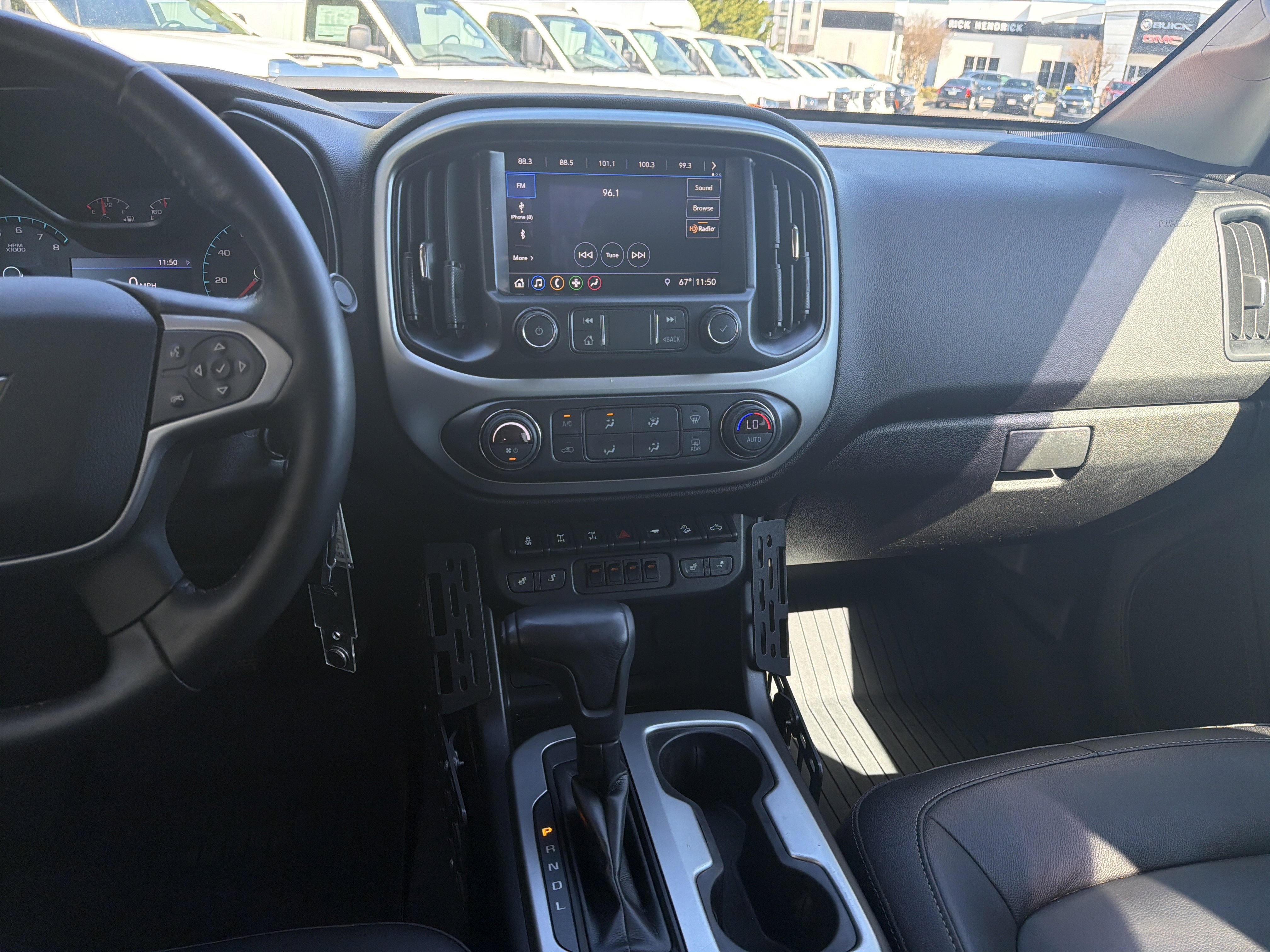 Used 2019 Chevrolet Colorado ZR2 w/ ZR2 Dusk Special Edition image 28