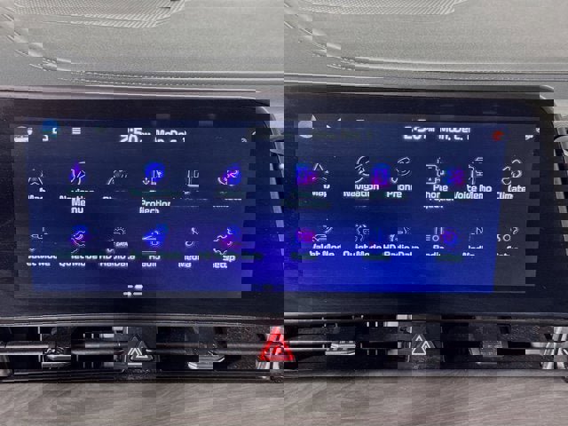 Used 2025 Kia Sportage X-Line image 15