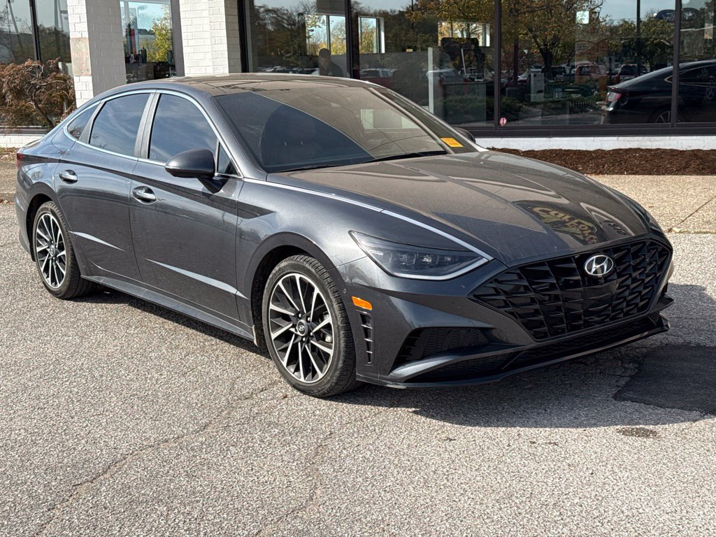 Used 2021 Hyundai Sonata Limited w/ Winter Weather Package FWD image 16