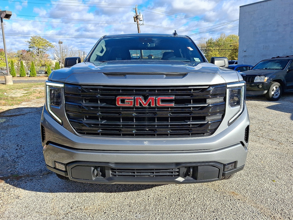 Used 2024 GMC Sierra 1500 Elevation image 8