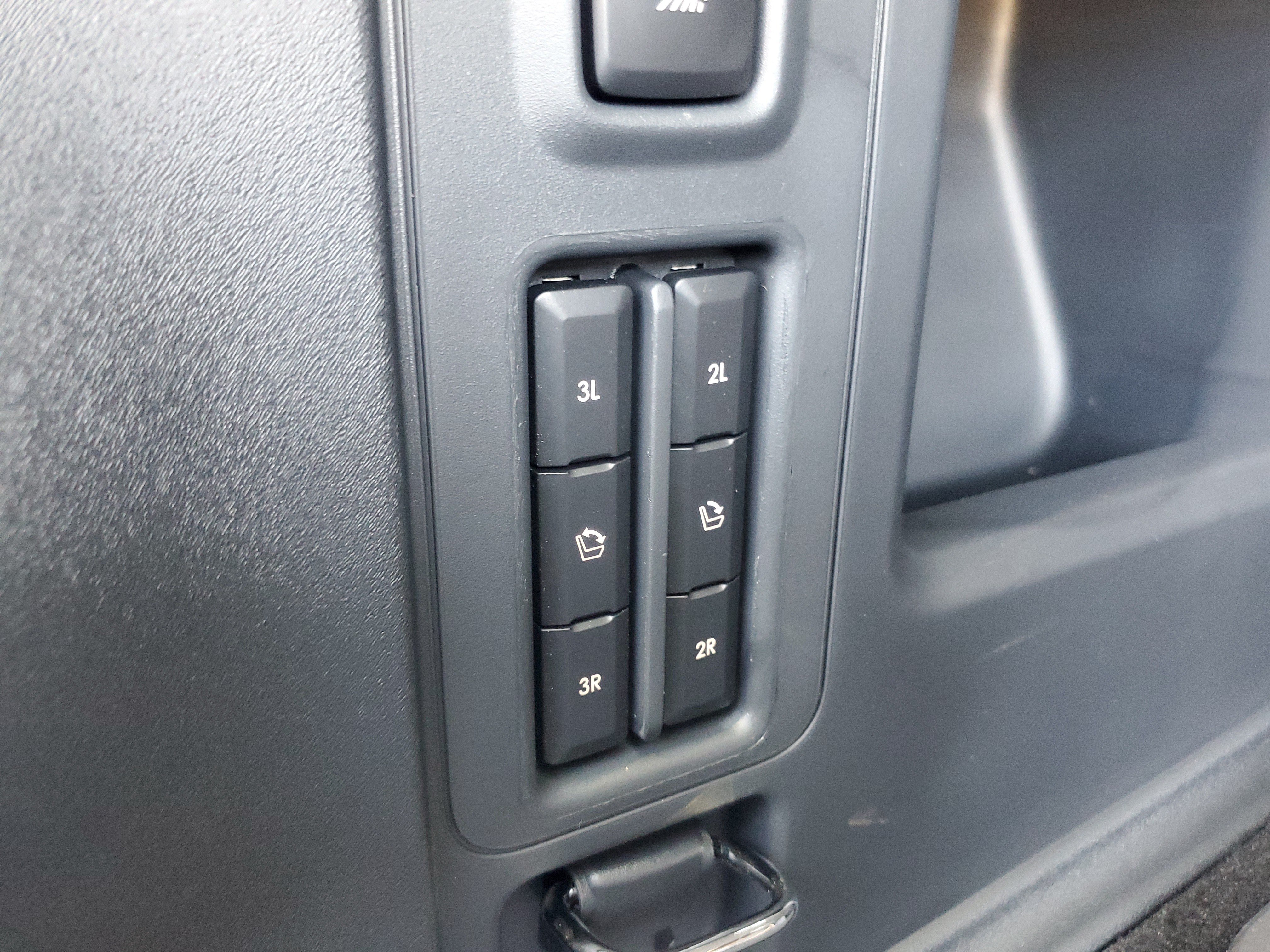 New 2027 Lincoln Navigator Reserve w/ Jet Appearance Package AWD/4WD image 34