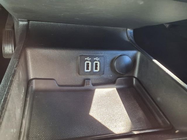 Certified 2019 Ford Fusion SE w/ Equipment Group 151A image 8