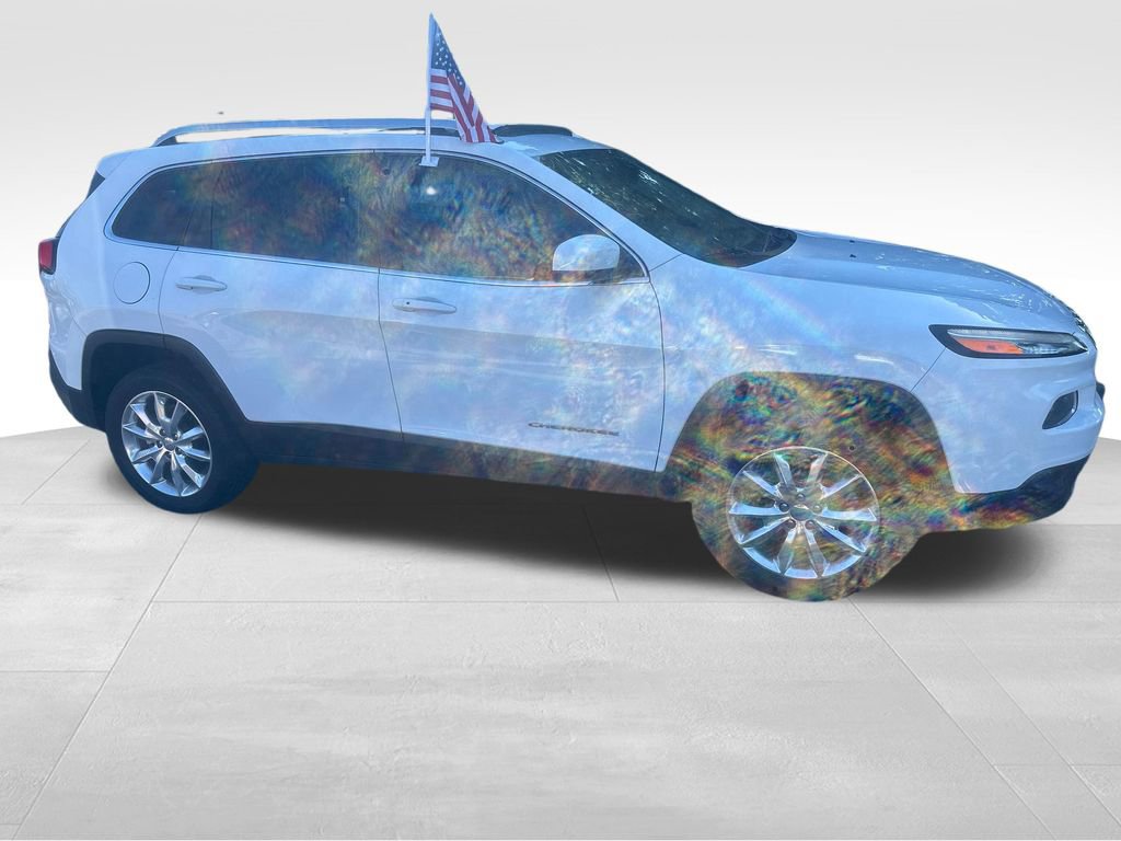 Used 2015 Jeep Cherokee Limited w/ Luxury Group FWD image 34