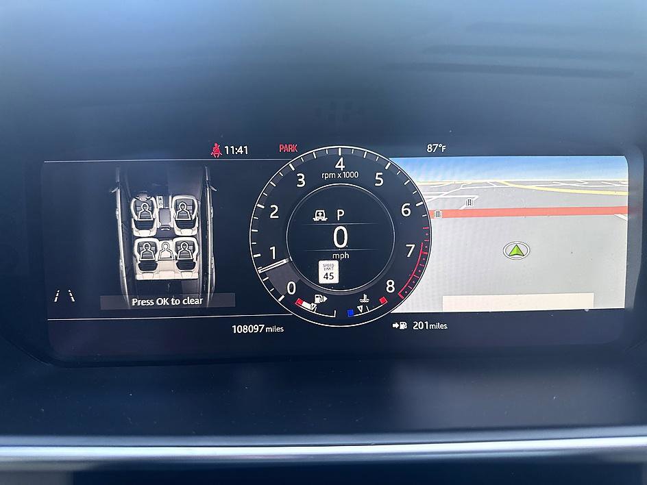 Used 2018 Land Rover Range Rover Sport HSE image 14