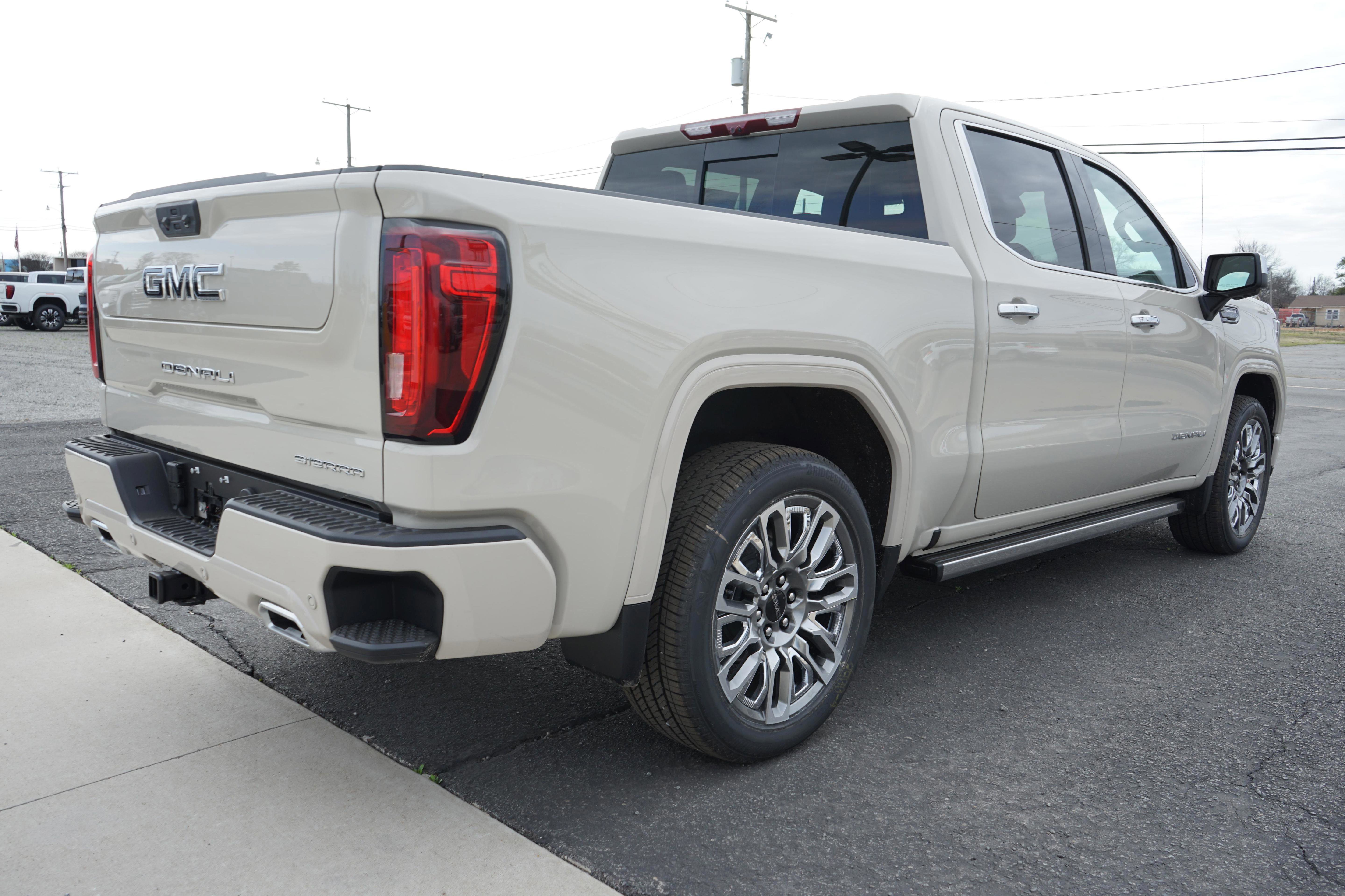 New 2026 GMC Sierra 1500 Denali Ultimate image 5