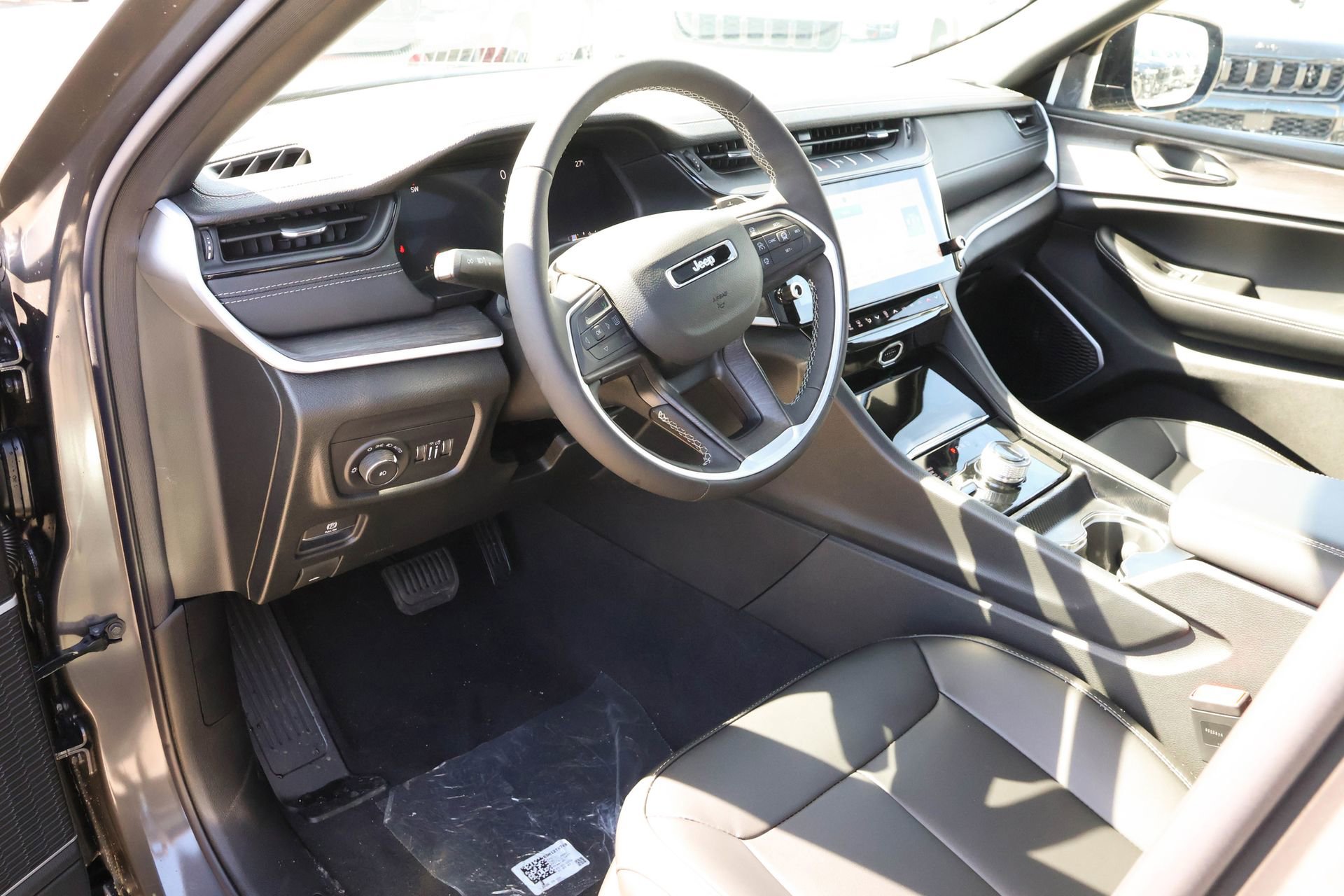 New 2026 Jeep Grand Cherokee Limited image 4